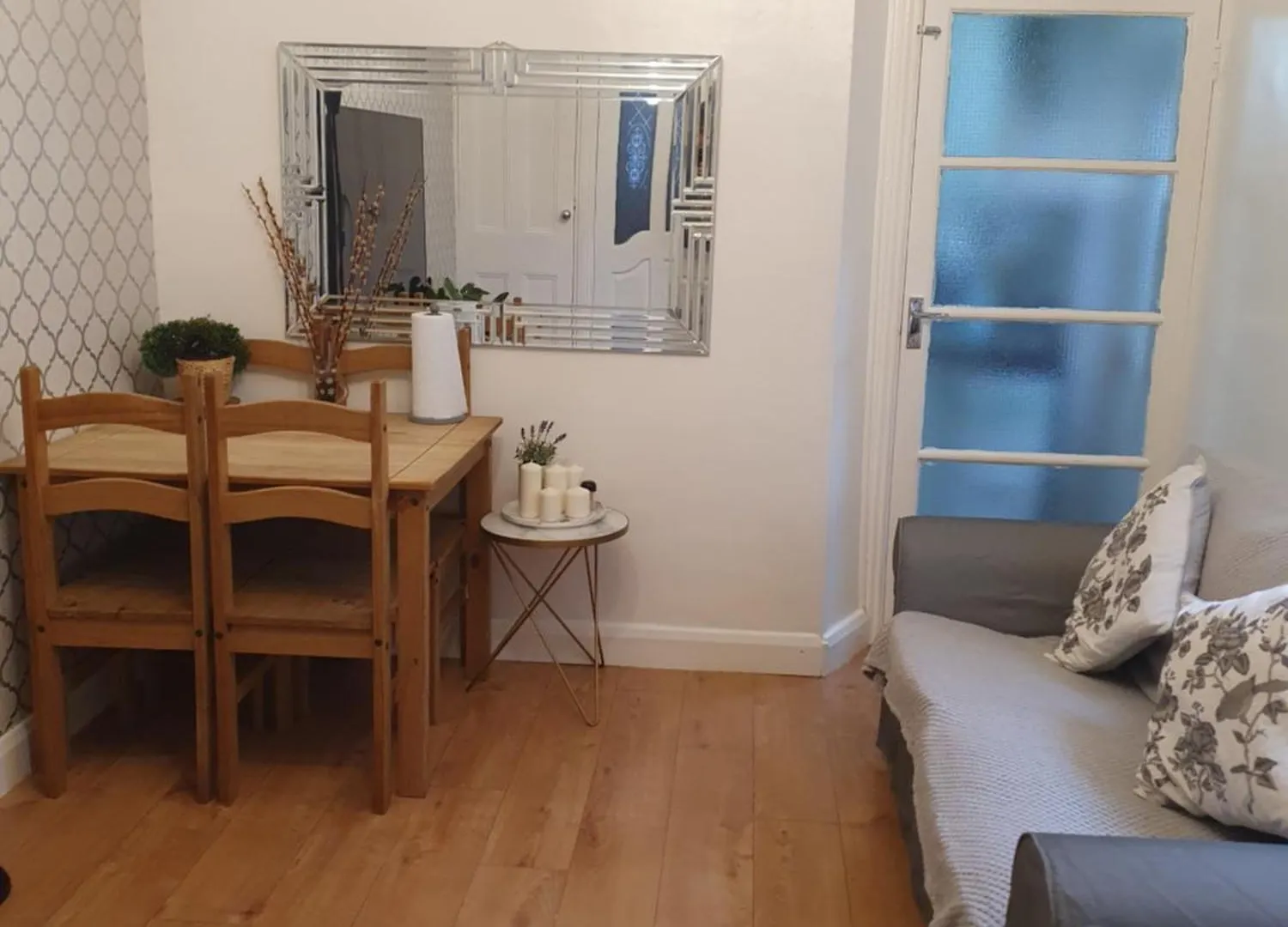 홈스테이 Private Room In 카디프